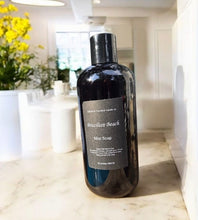 Load image into Gallery viewer, Sol de Janeiro Brazilian Crush 72 Beach Mop Soap with Tropical Fragrance
Sol de Janeiro inspired mop soap with Brazilian crush fragrance and a unique, tropical scent.