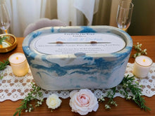 Load image into Gallery viewer, Sun Washed Linen Concrete Candle with Fresh Fragrance
Handmade concrete candle with sun washed linen fragrance and a unique, textured design