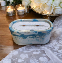 Load image into Gallery viewer, Sol de Janeiro Beach Bum Bum Concrete Candle with Tropical Fragrance
Luxury Concrete Candle with Coconut and Beach Scents
Unique Beach-Themed Candle for Coastal Home Decor.
