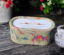 Load image into Gallery viewer,  Fruit Loops Concrete Candle with Colorful Design
 Handmade concrete candle with Fruit Loops fragrance and a unique, colorful design
