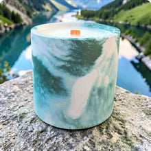 Load image into Gallery viewer, Mahogany Teakwood Concrete Candle with Luxury Woody Fragrance
Handmade concrete candle with mahogany and teakwood fragrance and a unique, textured design
