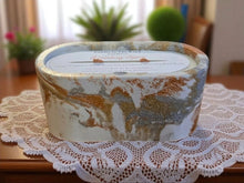 Load image into Gallery viewer, Vanilla Pumpkin Marshmallow Concrete Candle with Fall Fragrance
Handmade concrete candle with vanilla pumpkin marshmallow fragrance and a unique, textured design
