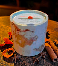 Load image into Gallery viewer, Pumpkin &amp; Bourbon Concrete Candle
