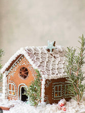 Load image into Gallery viewer, Gingerbread House Mop Soap
